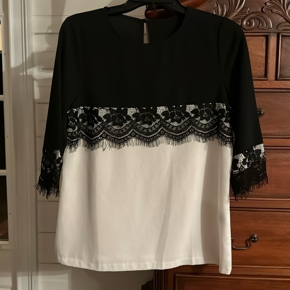 Top with lace details